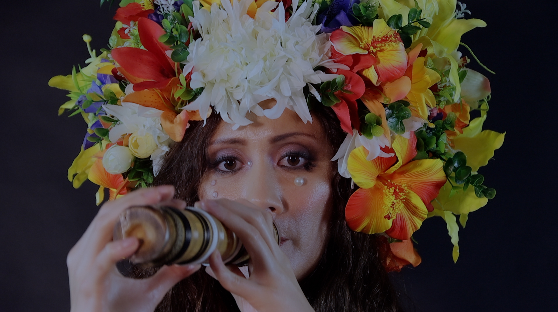 Adriana Māhanga Lear, Fakafoa–The Body Breaks in Waves, 2024